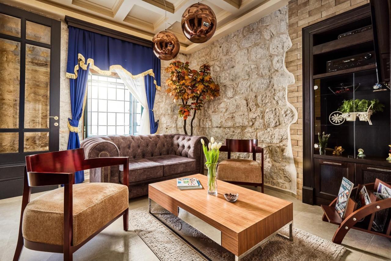 Apartment Lav In The City Centre Kotor Exterior foto