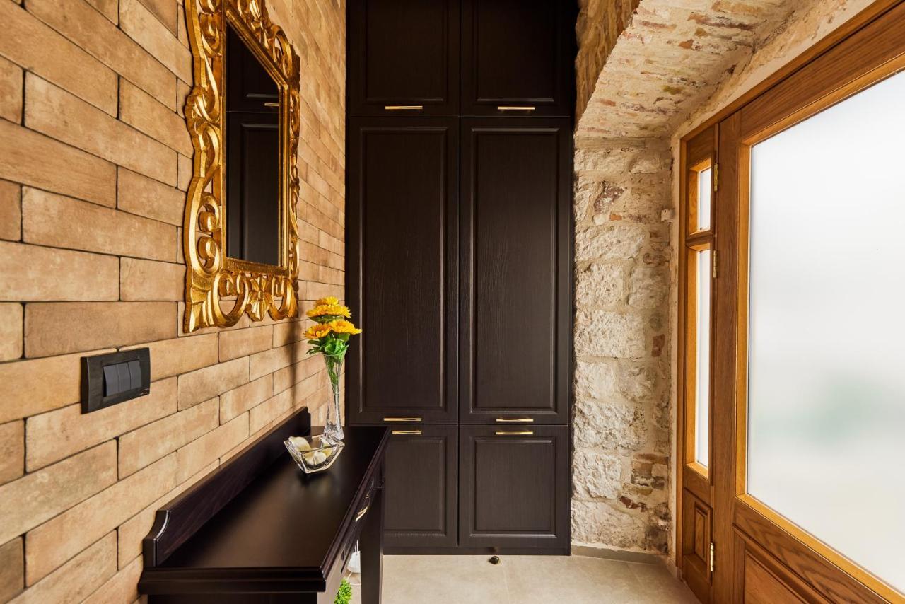 Apartment Lav In The City Centre Kotor Exterior foto